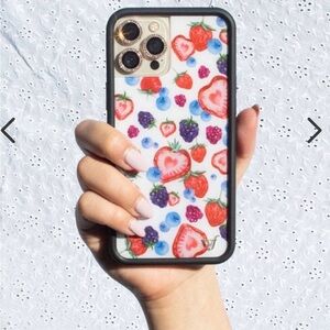Wildflower IPhone 14 Pro Fruit tart Case
